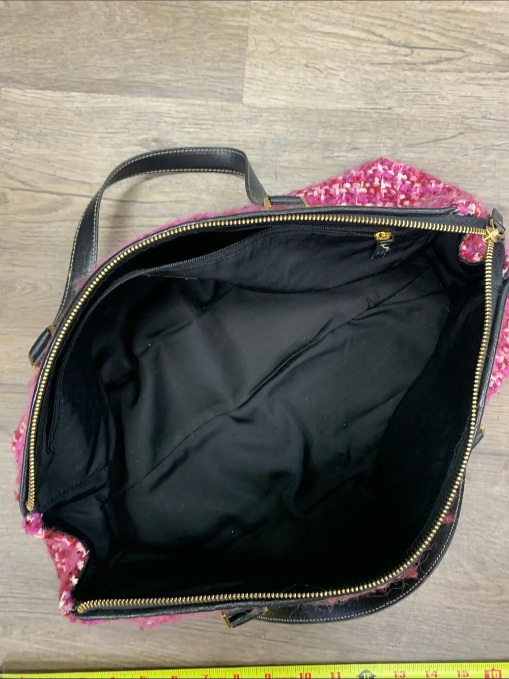 Hard to find vintage kate spade Pink Tweed Shoulder Bag with Black Handles